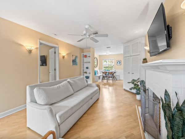 Lido Key Vacation Home with 2 Bedroom and Private Pool